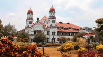 Lawang Sewu Bangunan Yang Old But Gold